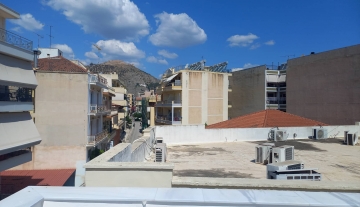 Πωλείταιι μονοκατοικία 115 τ.μ δύο επιπέδων και  ισόγειος επαγγελματικός χώρος 105 τ.μ στο Άργος