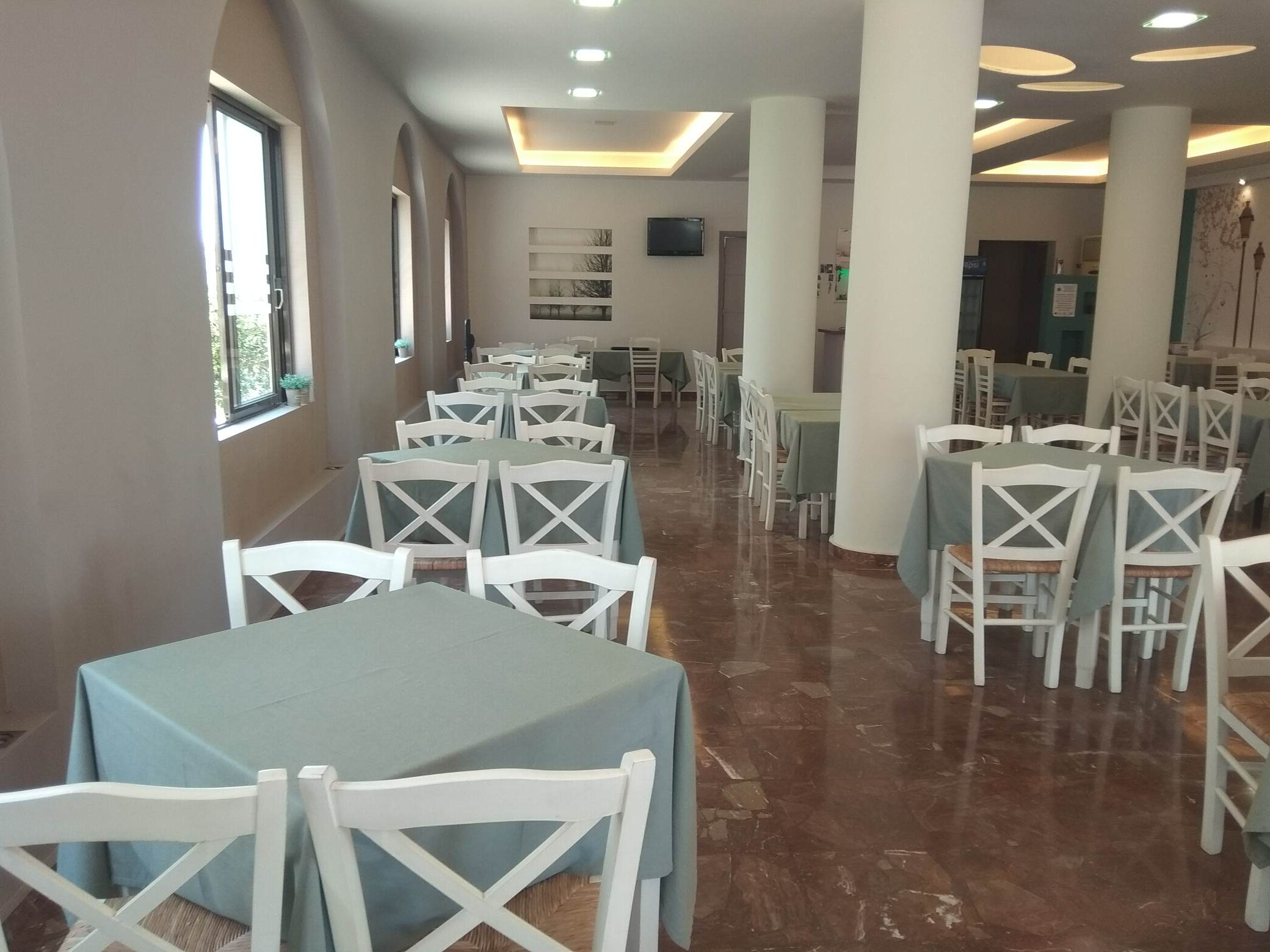 forsale-store-restaurant-mykhnes-argolida11.jpg