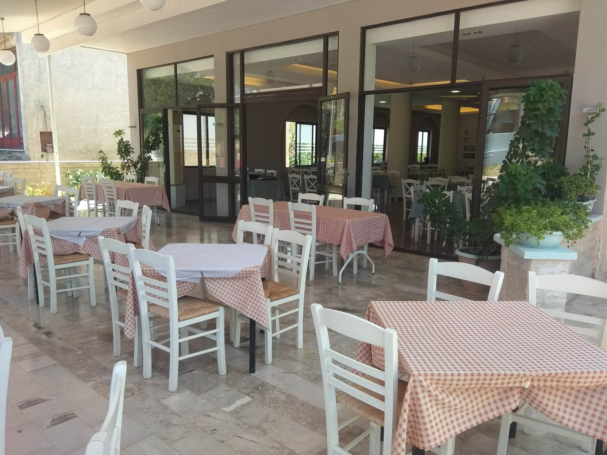 forsale-store-restaurant-mykhnes-argolida2.jpg