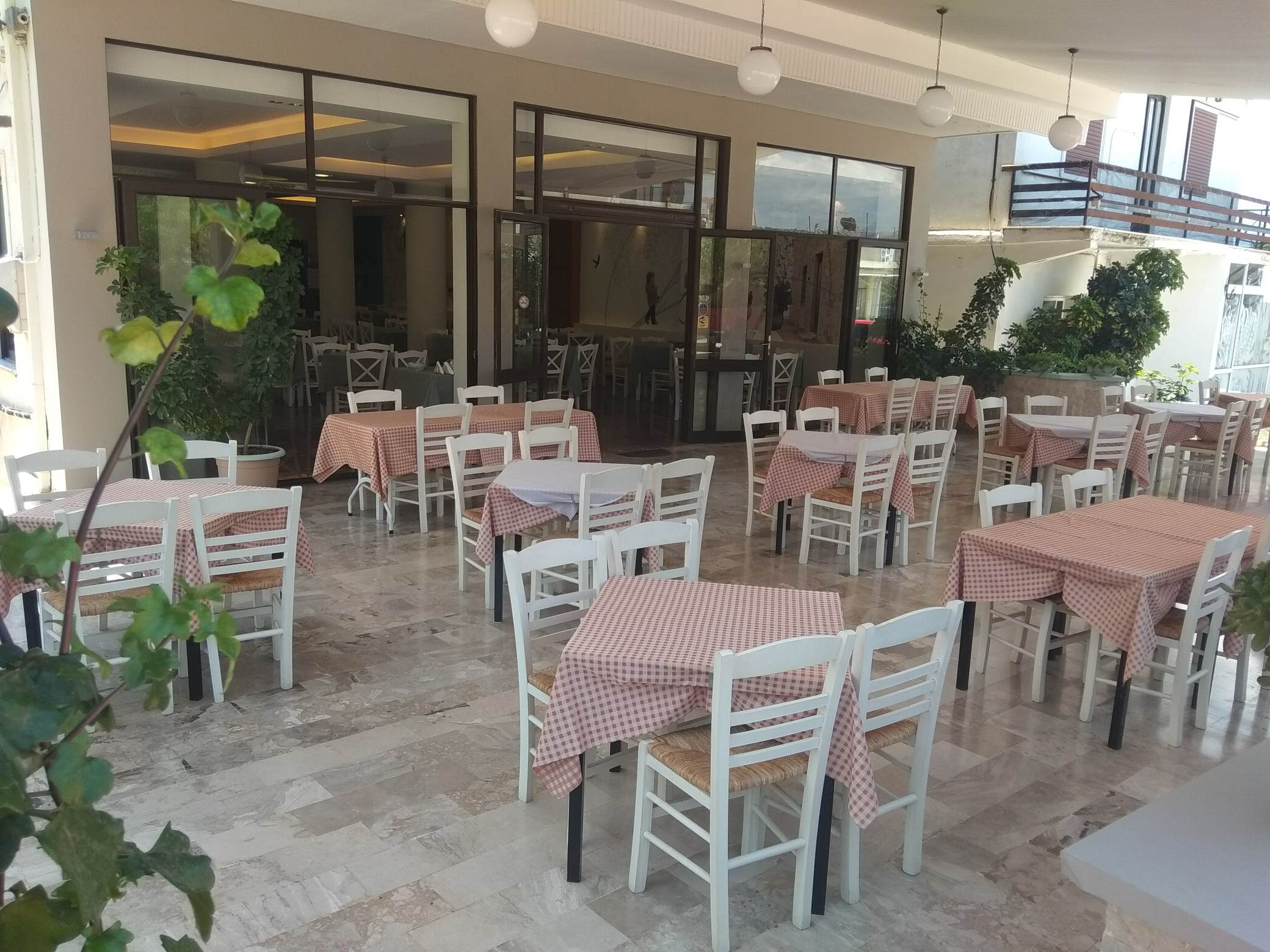 forsale-store-restaurant-mykhnes-argolida3.jpg