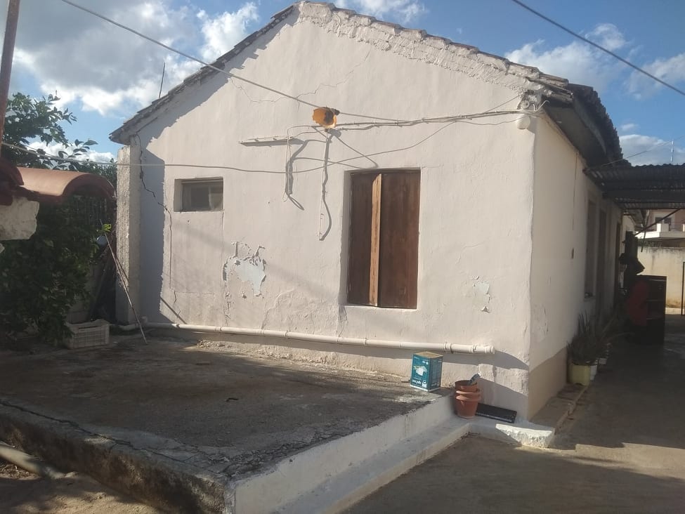 sellhouseagiatriadaargolida5.jpg